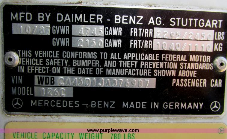 image for item I9714 1988 Mercedes Benz 560 SEC