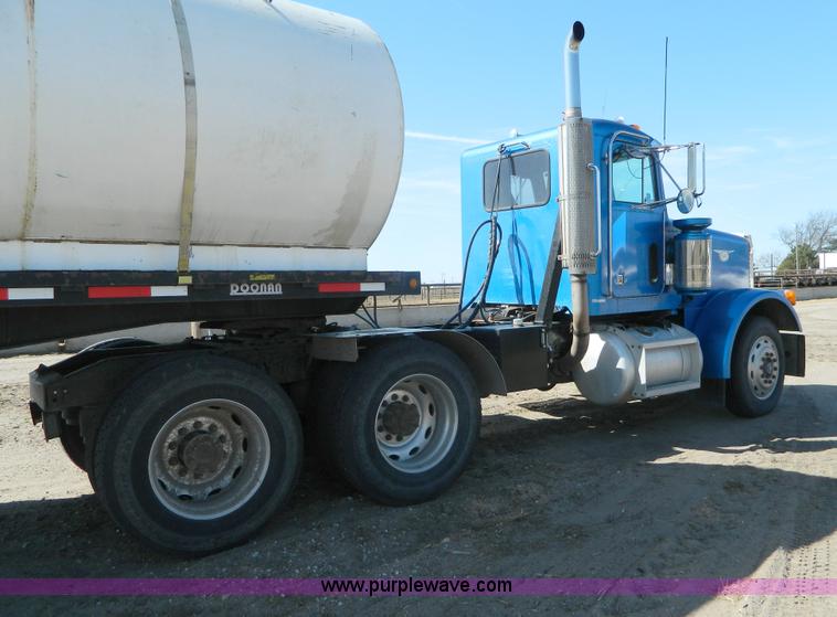 image for item AD9848 1994 Peterbilt 378 semi truck