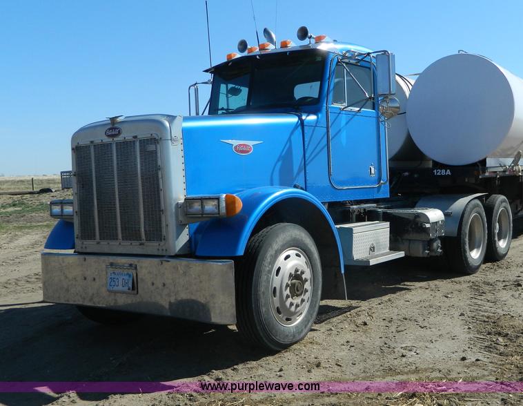 image for item AD9848 1994 Peterbilt 378 semi truck