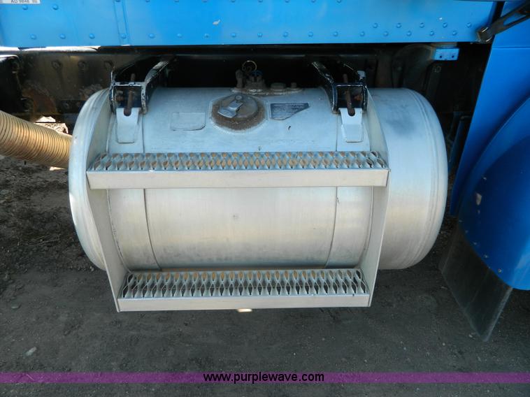 image for item AD9848 1994 Peterbilt 378 semi truck