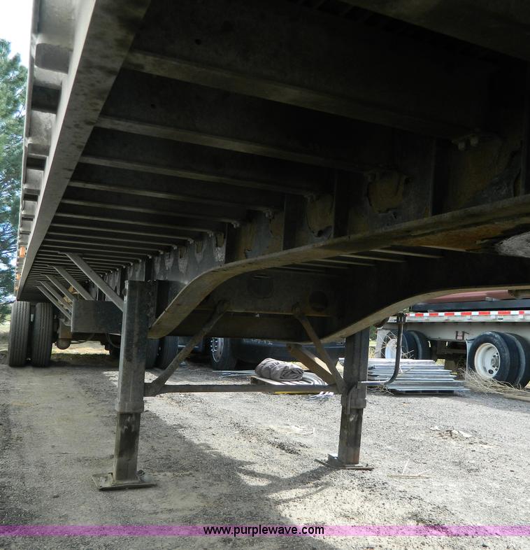 image for item AD9850 2002 Transcraft Eagle Super Beam flatbed trailer