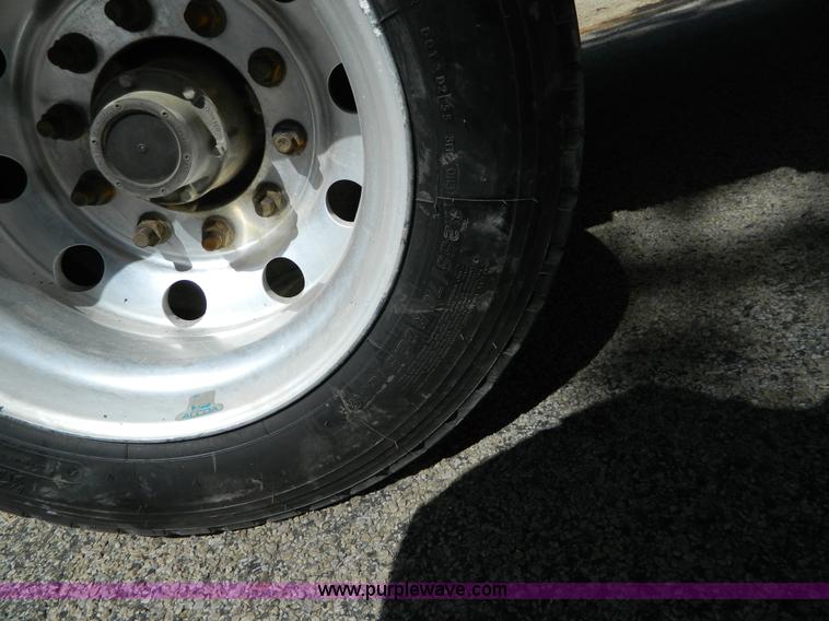 image for item AQ9498 2006 Transcraft DTL-2100 RS2 52' drop deck sliding spread axle trailer