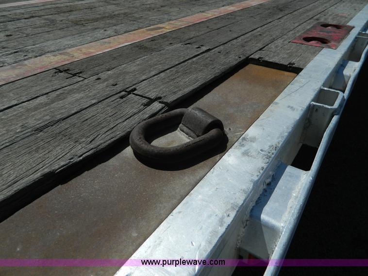 image for item AQ9498 2006 Transcraft DTL-2100 RS2 52' drop deck sliding spread axle trailer