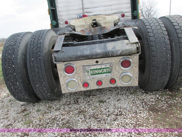 image for item F4871 1997 Kenworth W900 semi truck