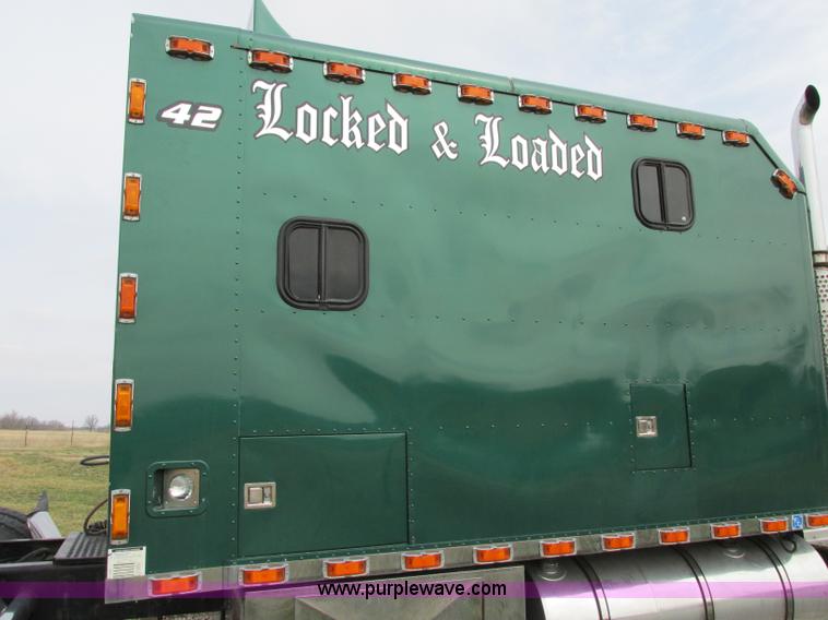 image for item F4871 1997 Kenworth W900 semi truck