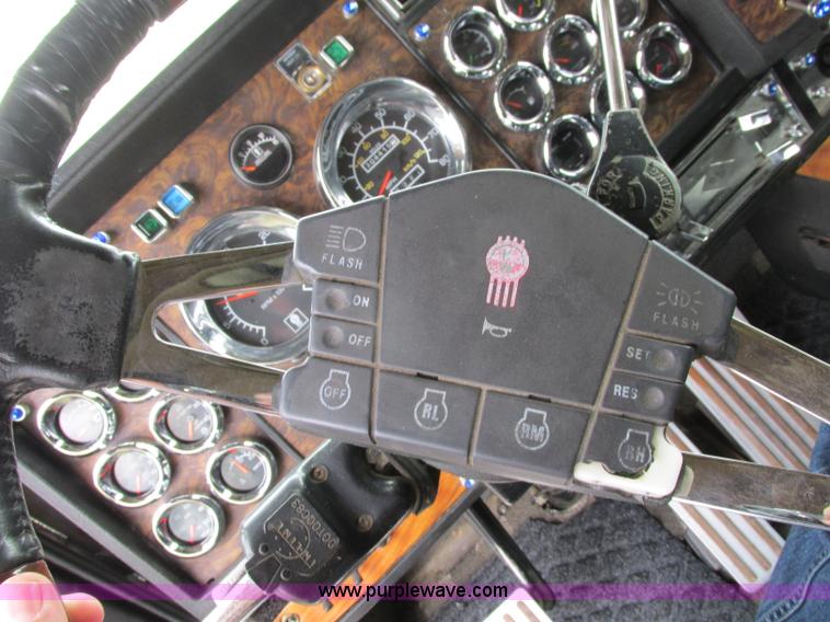 image for item F4871 1997 Kenworth W900 semi truck