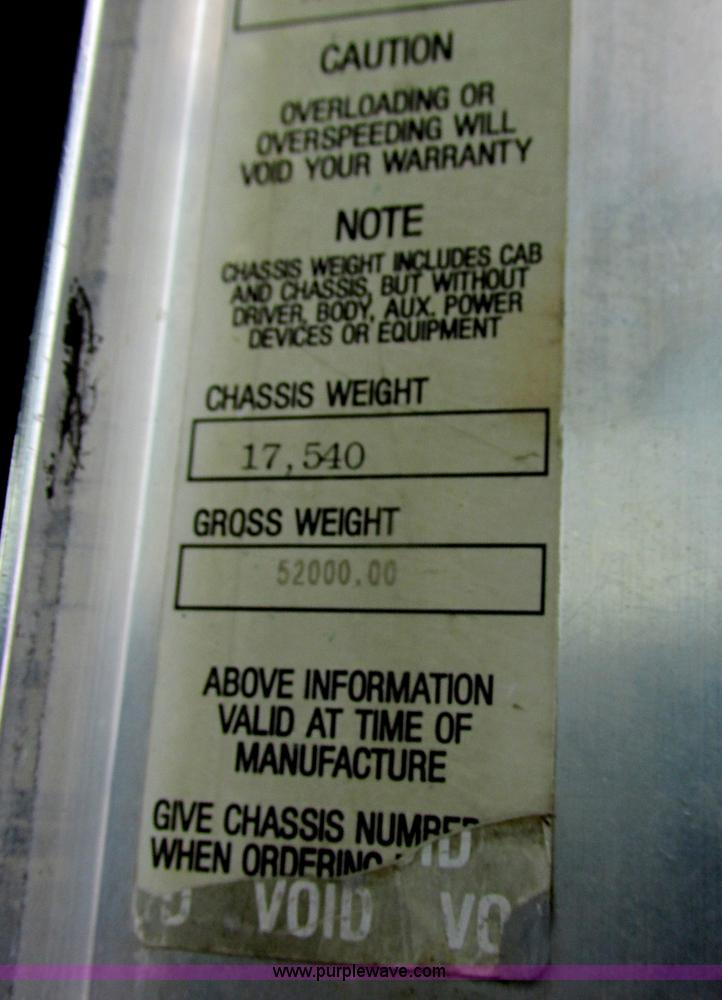 image for item F4871 1997 Kenworth W900 semi truck