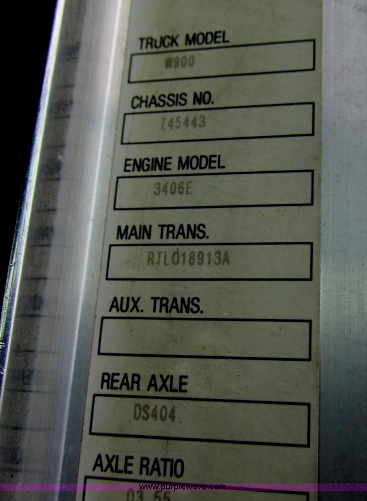 image for item F4871 1997 Kenworth W900 semi truck