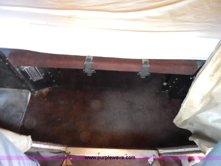 image for item H3459 1999 Kenworth W900 semi truck