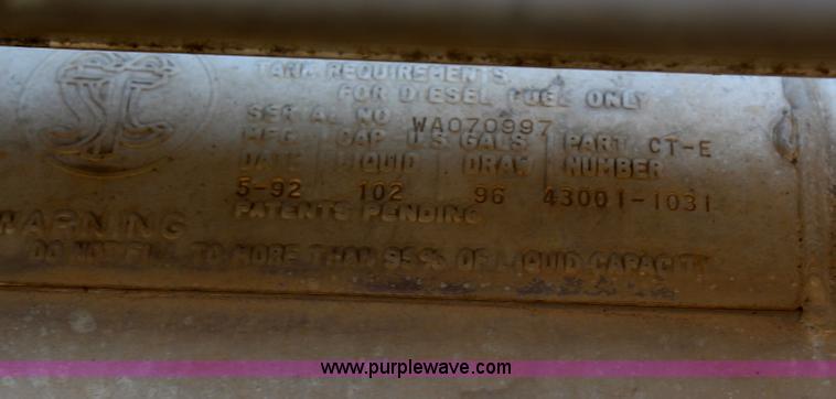 image for item H6007 1993 GMC WG64 semi truck