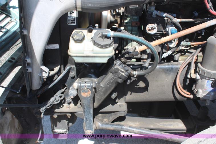 image for item H6220 2007 Freightliner Columbia semi truck