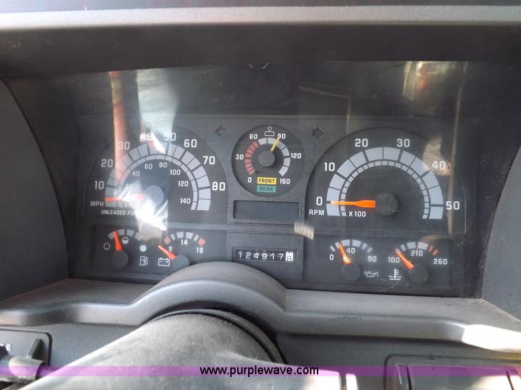 image for item I7588 1996 Chevrolet Kodiak fuel truck