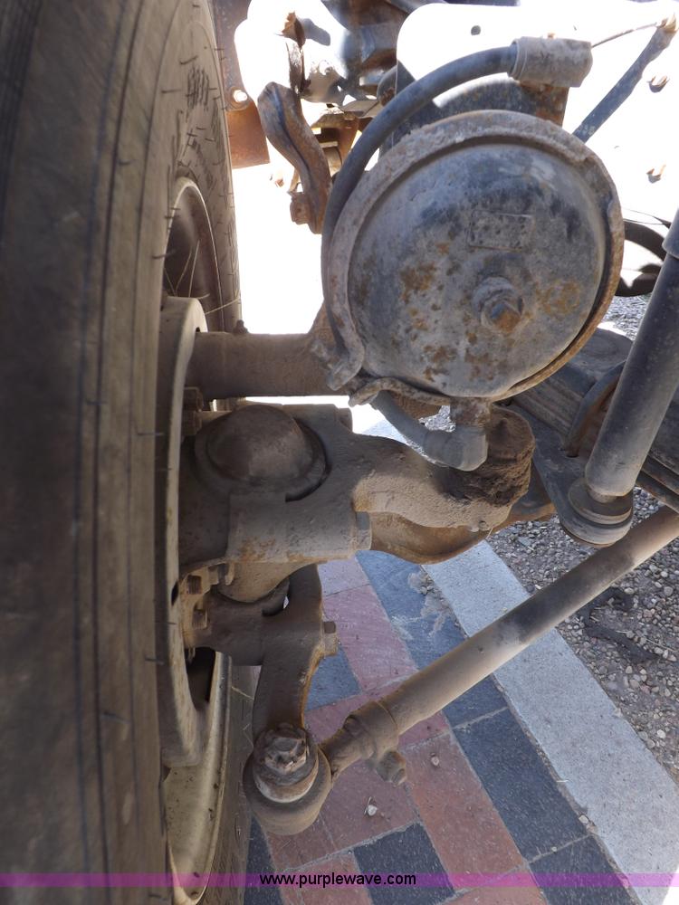 image for item I7588 1996 Chevrolet Kodiak fuel truck