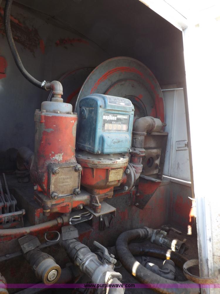 image for item I7588 1996 Chevrolet Kodiak fuel truck