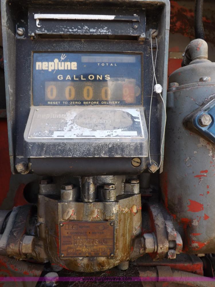 image for item I7588 1996 Chevrolet Kodiak fuel truck