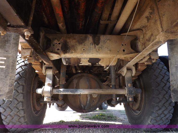 image for item I7588 1996 Chevrolet Kodiak fuel truck