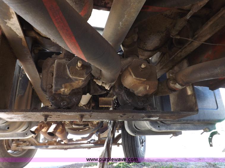 image for item I7588 1996 Chevrolet Kodiak fuel truck