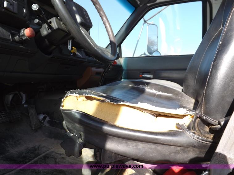 image for item I7588 1996 Chevrolet Kodiak fuel truck