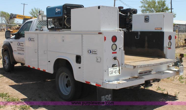 image for item C3857 2007 Ford F550 utility truck