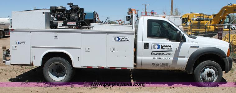 image for item C3857 2007 Ford F550 utility truck