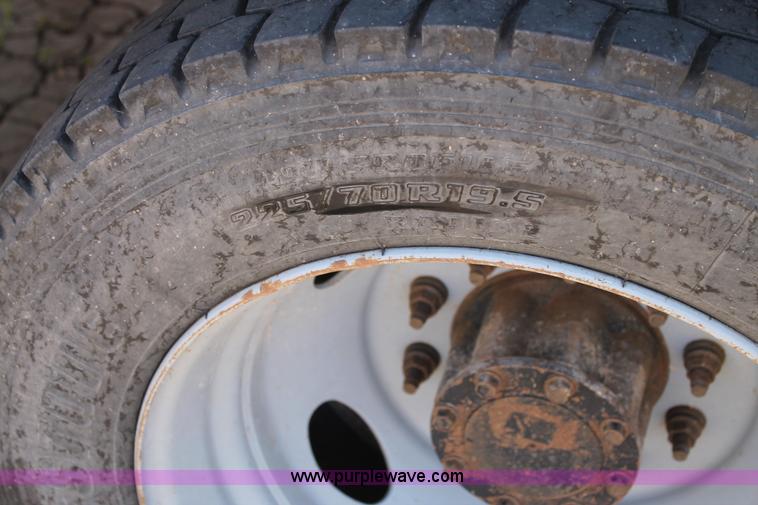 image for item C3857 2007 Ford F550 utility truck