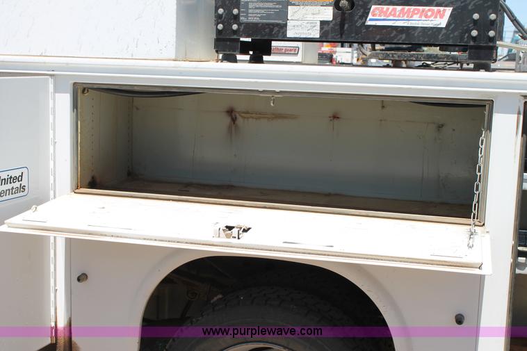 image for item C3857 2007 Ford F550 utility truck