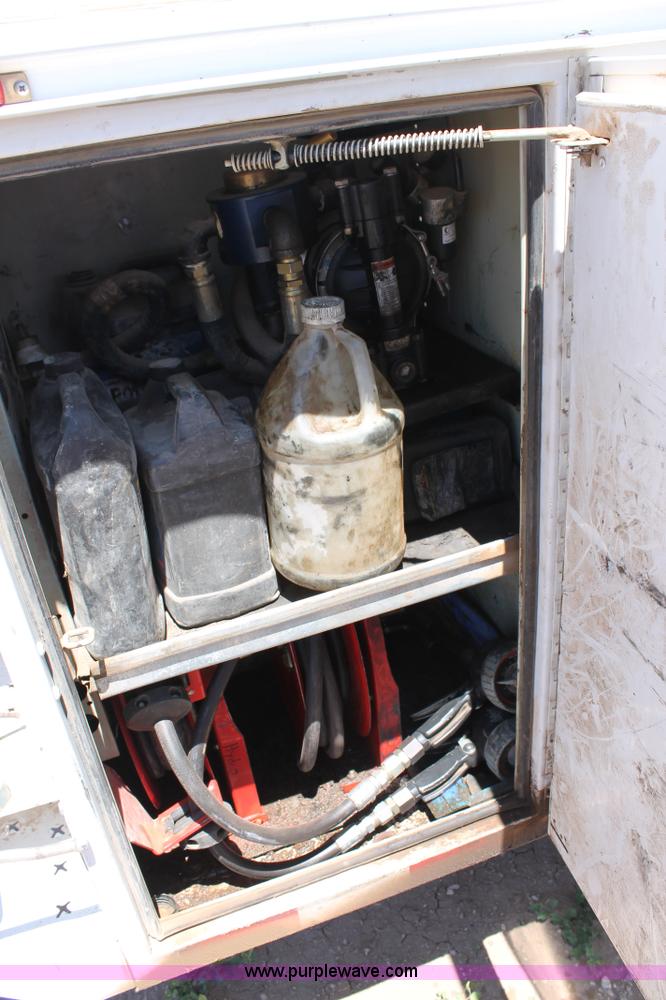 image for item C3857 2007 Ford F550 utility truck