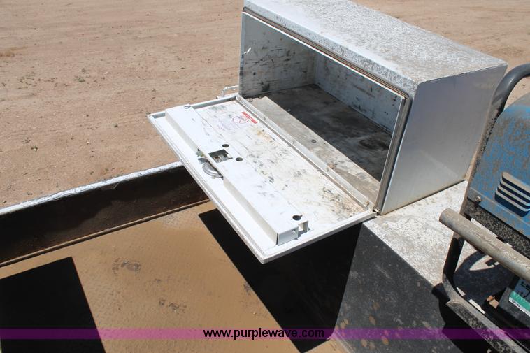 image for item C3857 2007 Ford F550 utility truck