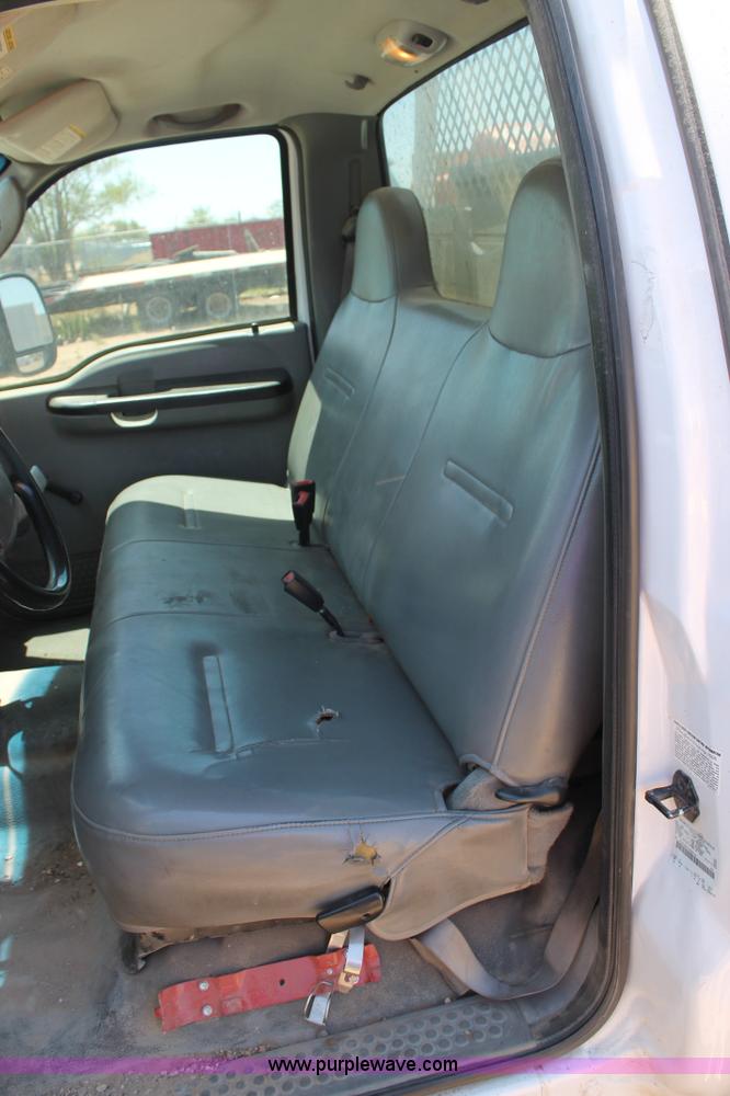 image for item C3857 2007 Ford F550 utility truck