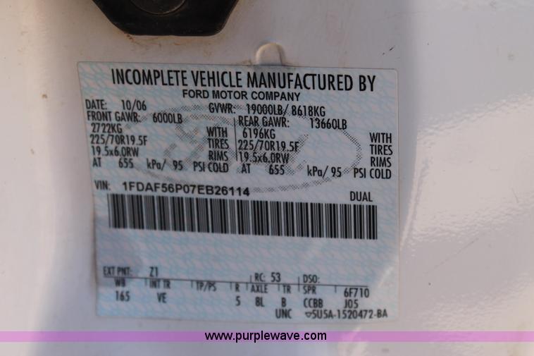 image for item C3857 2007 Ford F550 utility truck