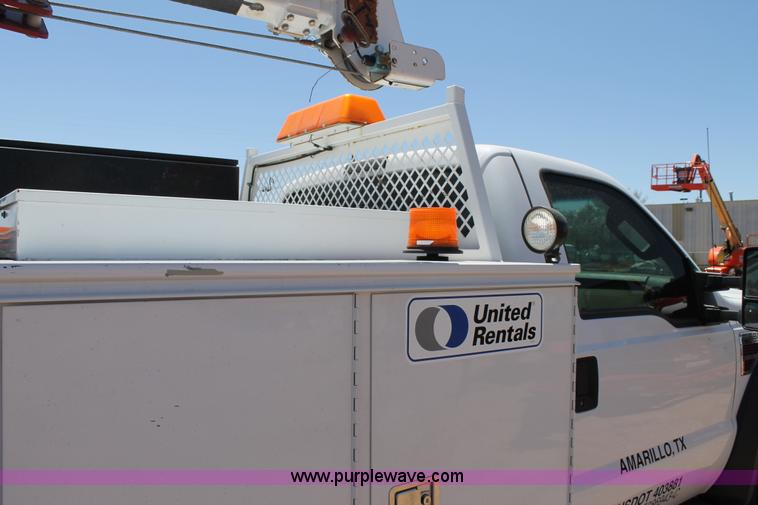 image for item C3858 2008 Ford F550 utility truck