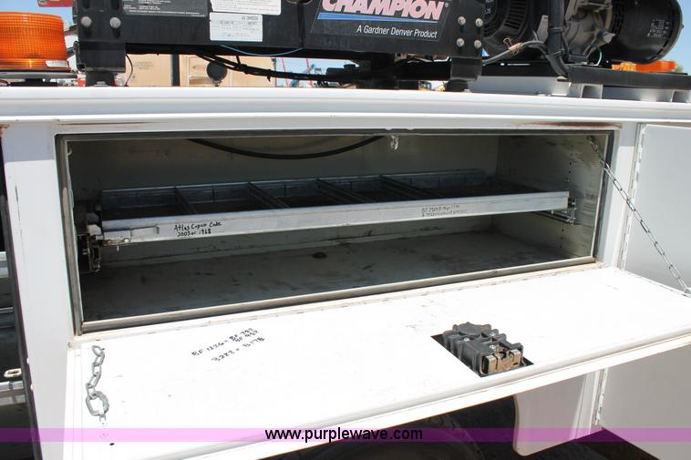 image for item C3858 2008 Ford F550 utility truck