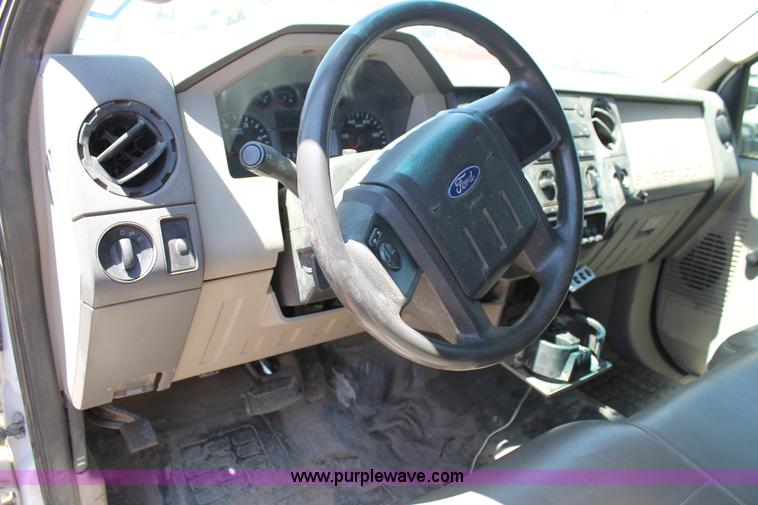 image for item C3858 2008 Ford F550 utility truck