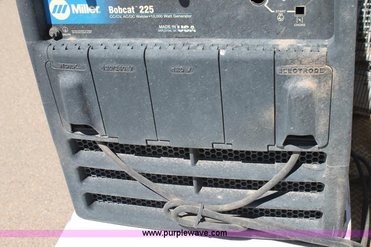 image for item C3859 2006 Ford F550 utility truck