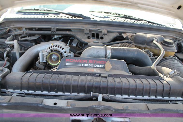 image for item C3859 2006 Ford F550 utility truck