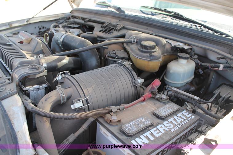 image for item C3859 2006 Ford F550 utility truck