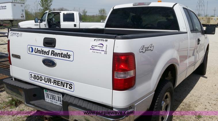 image for item G9131 2005 Ford F150 XLT SuperCab pickup truck