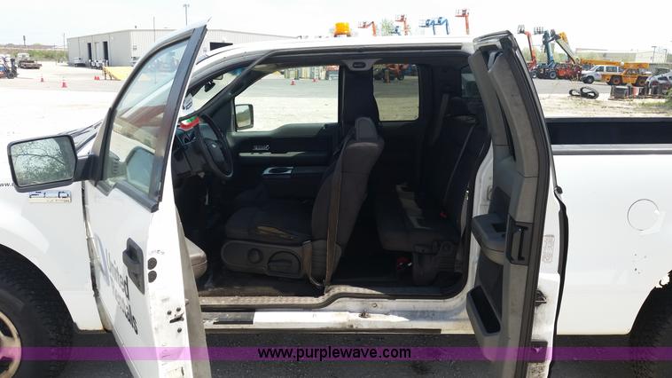 image for item G9131 2005 Ford F150 XLT SuperCab pickup truck