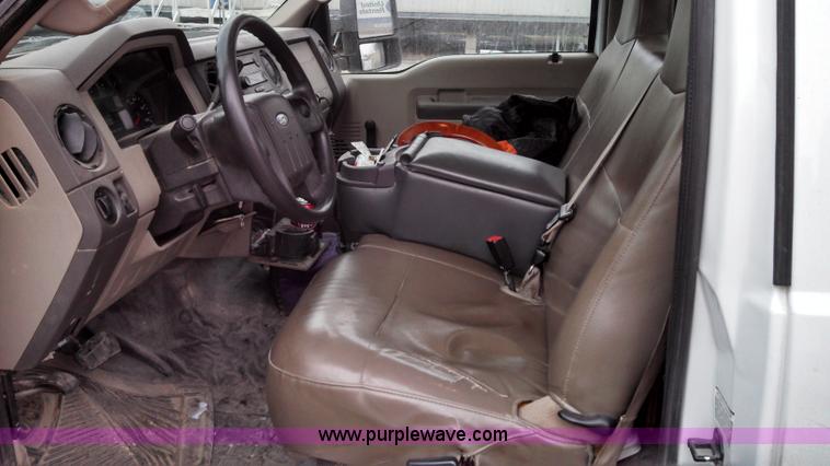image for item I7034 2008 Ford F350 Super Duty XL service truck