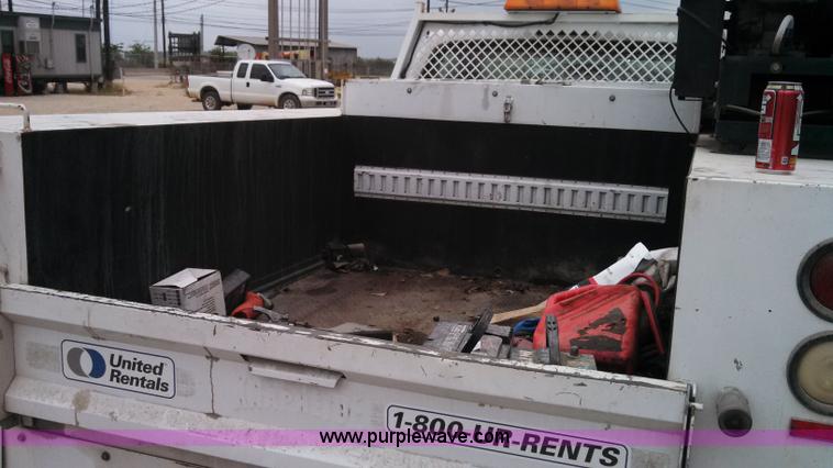 image for item I7034 2008 Ford F350 Super Duty XL service truck