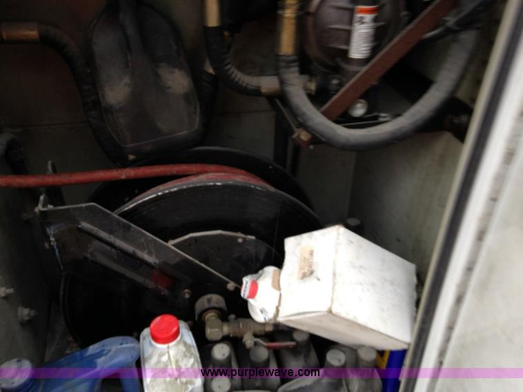 image for item I7039 2008 Ford F350 Super Duty XL service truck