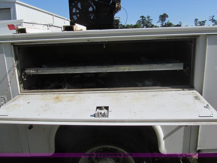 image for item I7045 2007 Ford F550 service truck