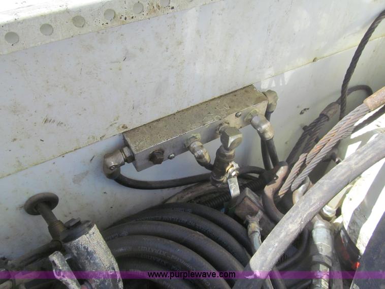 image for item I7045 2007 Ford F550 service truck