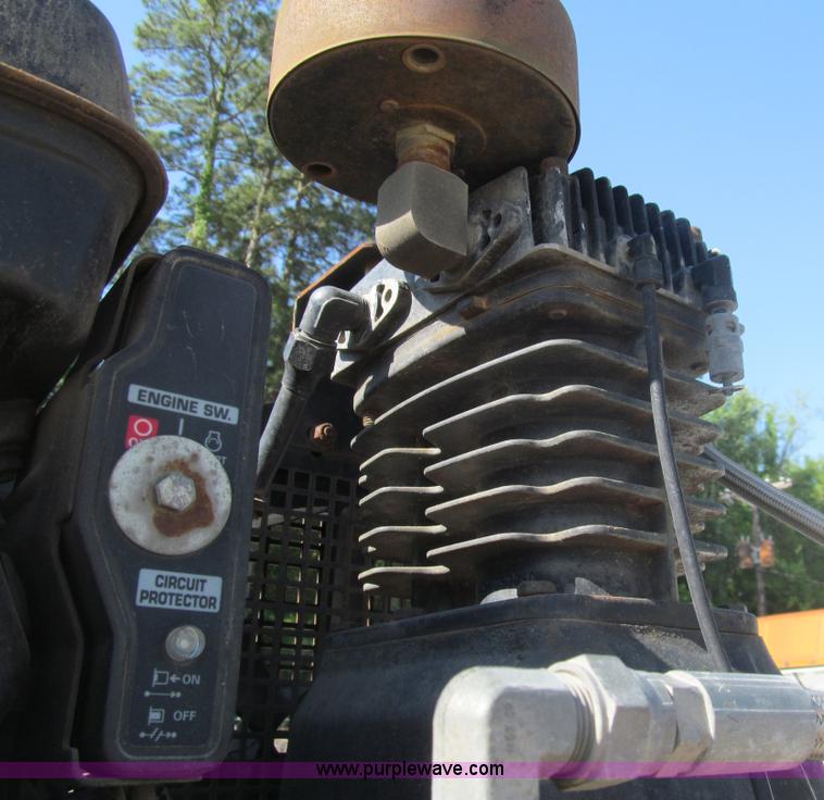 image for item I7045 2007 Ford F550 service truck