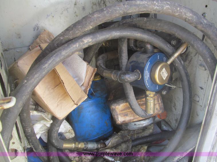 image for item I7045 2007 Ford F550 service truck