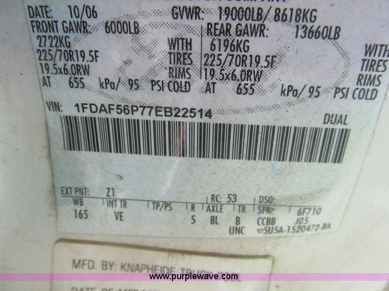 image for item I7045 2007 Ford F550 service truck