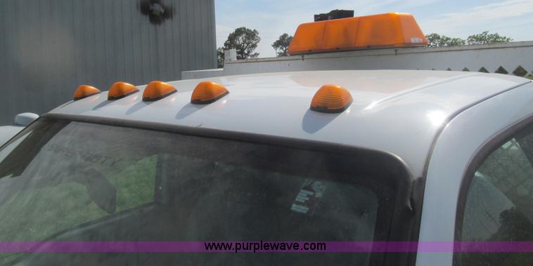 image for item I7046 2007 Ford F350 Super Duty XL service truck