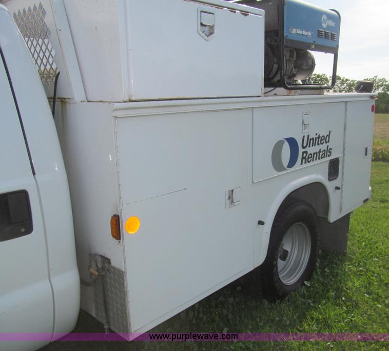 image for item I7046 2007 Ford F350 Super Duty XL service truck