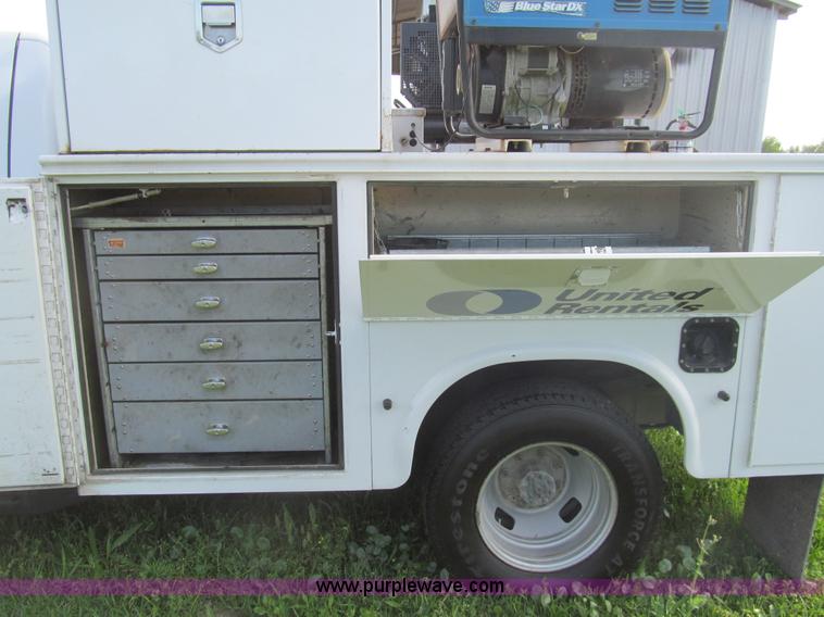 image for item I7046 2007 Ford F350 Super Duty XL service truck