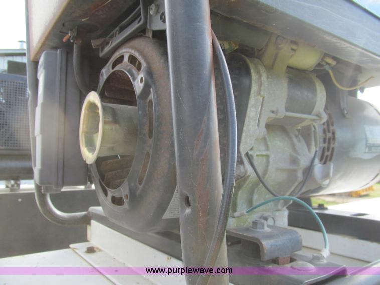 image for item I7046 2007 Ford F350 Super Duty XL service truck